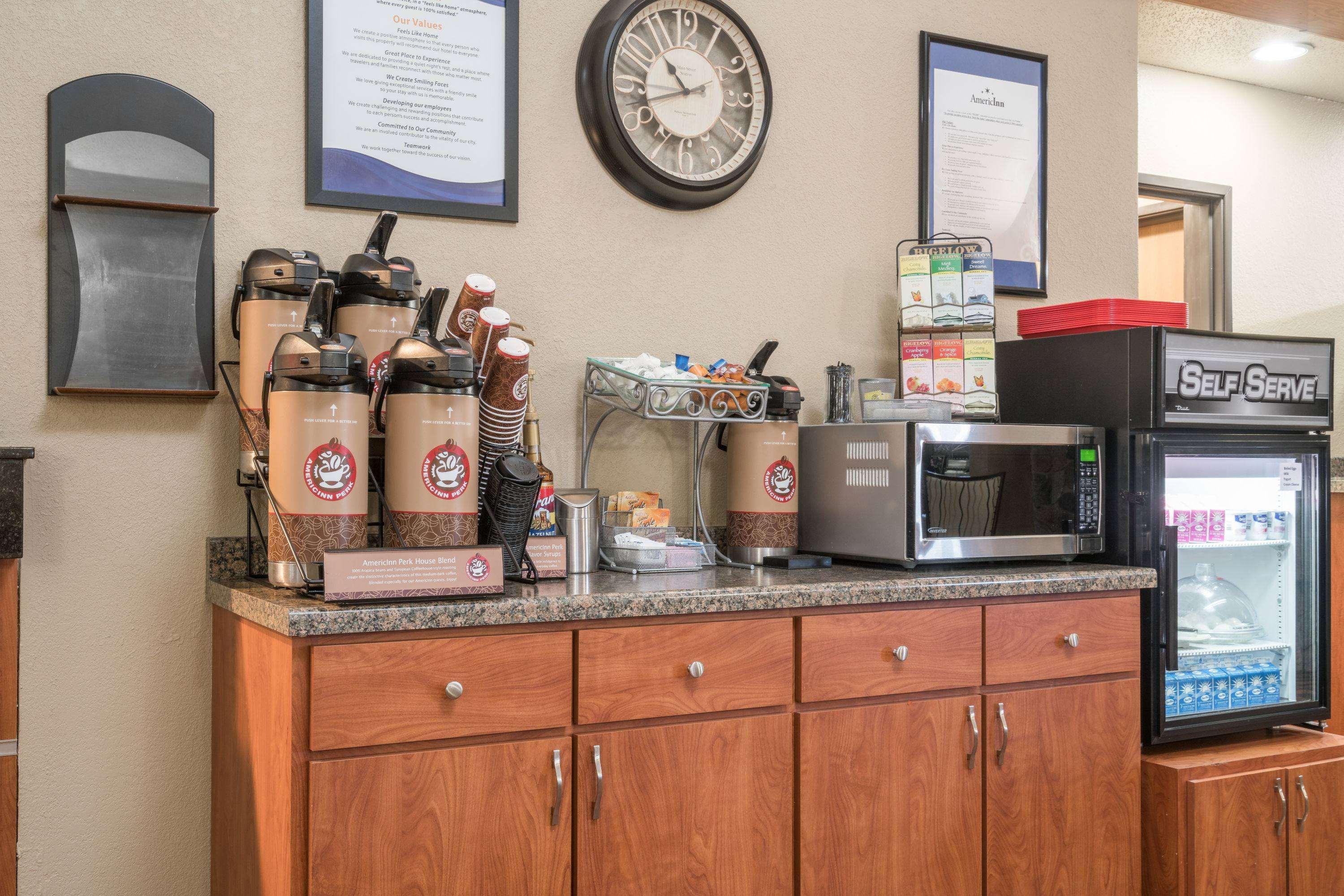 Americinn By Wyndham Fargo West Acres Ngoại thất bức ảnh